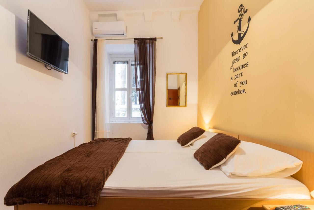 Lovely Room In Old Town Дубровник Екстериор снимка